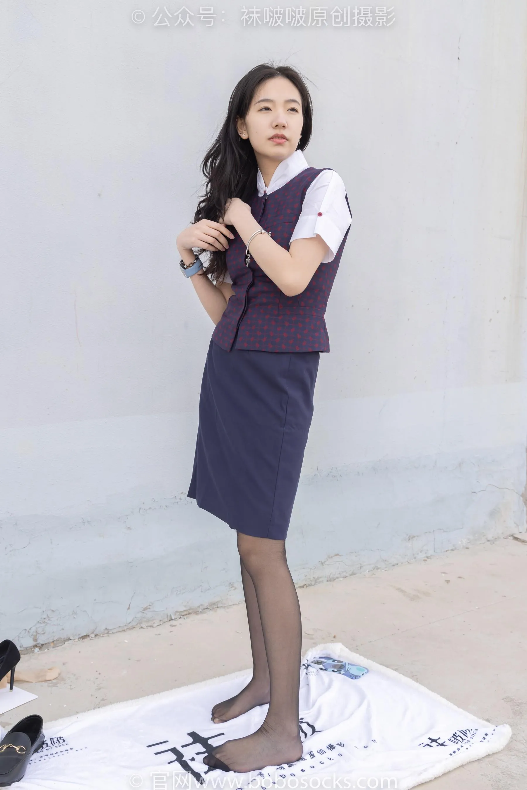 [BoBoSocks袜啵啵]NO.227 小甜豆-皮鞋、黑丝、裸足 [47P]插图8